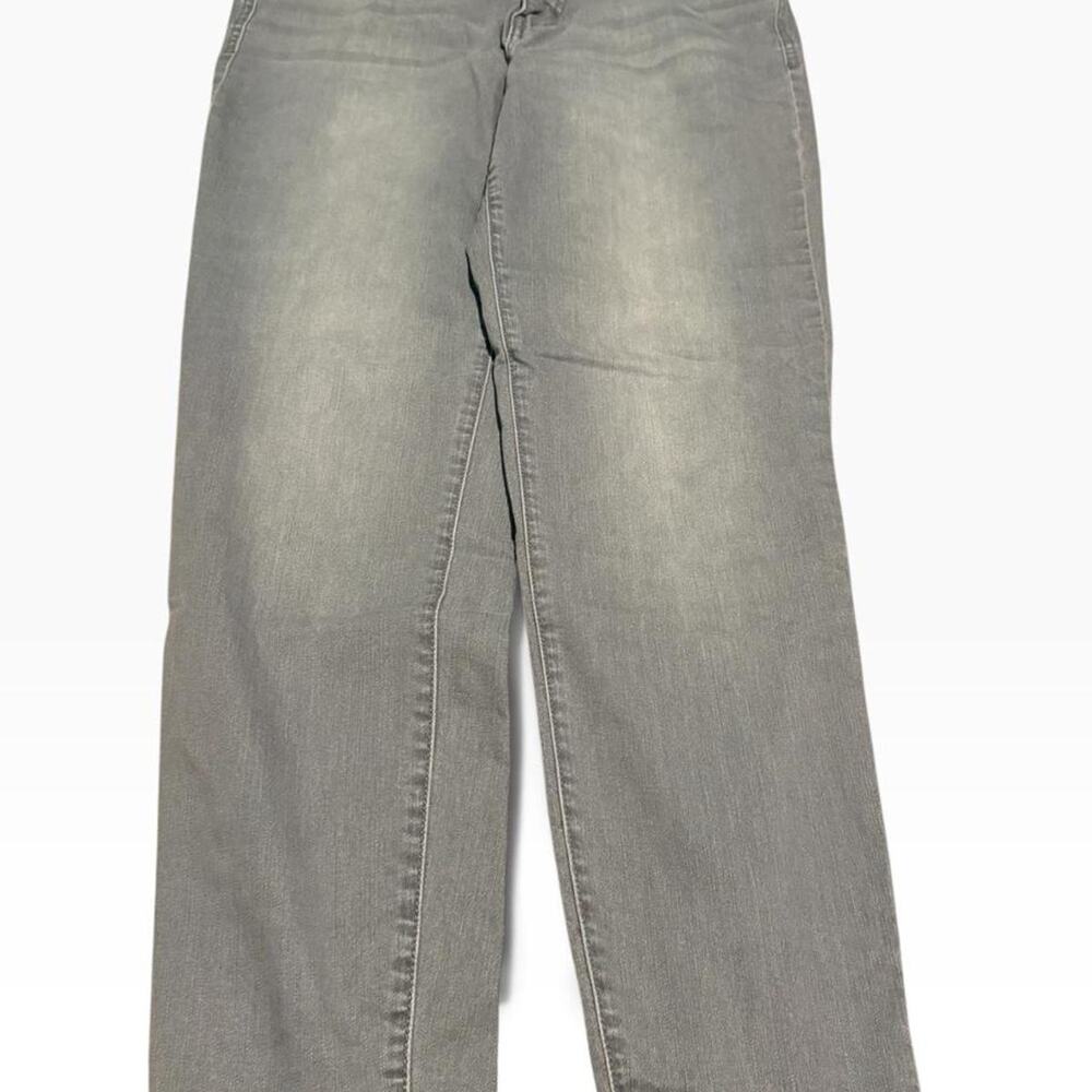 Maurices Everflex High Rise Straight Leg Jeans 14 Reg Gray